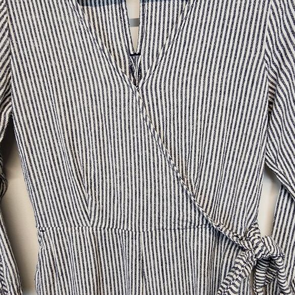 Old Navy Striped Wide Leg Crop Jumpsuit Size S Linen Blend Long Sleeve Tie Waist - Picture 6 of 15